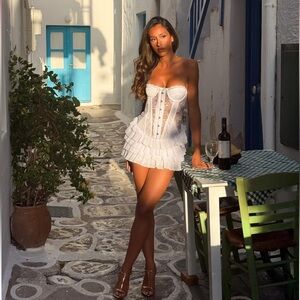 Elegant White Mini Dress